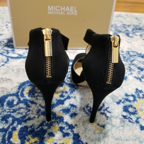 Michael Kors Ariel Black Suede Platform Sandal 9 - Picture 3 of 6